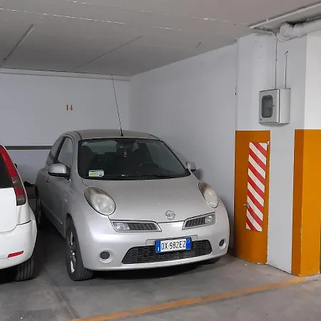 Lägenhet Da Sofia Apartment-parking *